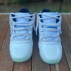 Jordan 11 Retro Low Legend Blue